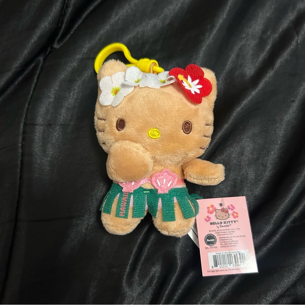 LIMITED EDITION Hawaii Hula Kiss Hello Kitty Plush Keychain - Picture 1 of 2